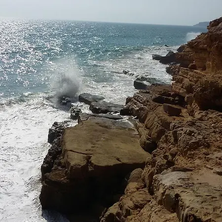 Beach Houses בית נופש סלמה
