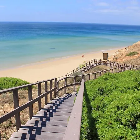 בית נופש Beach Houses סלמה